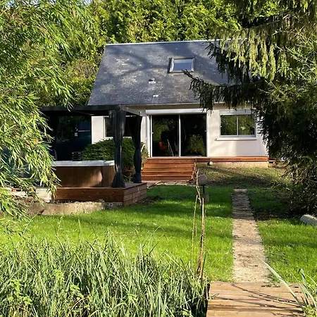 Ferienhaus Jacuzzi Au Bord De La Riviere *