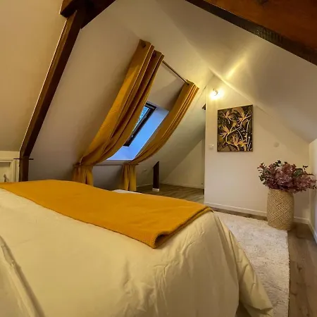 Jacuzzi Au Bord De La Riviere Ferienhaus Bagneaux-sur-Loing